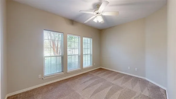 $2,400 | 2350 Kendal Green Circle, College Station, TX 77845