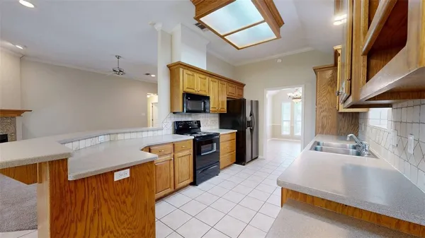 $2,400 | 2350 Kendal Green Circle, College Station, TX 77845