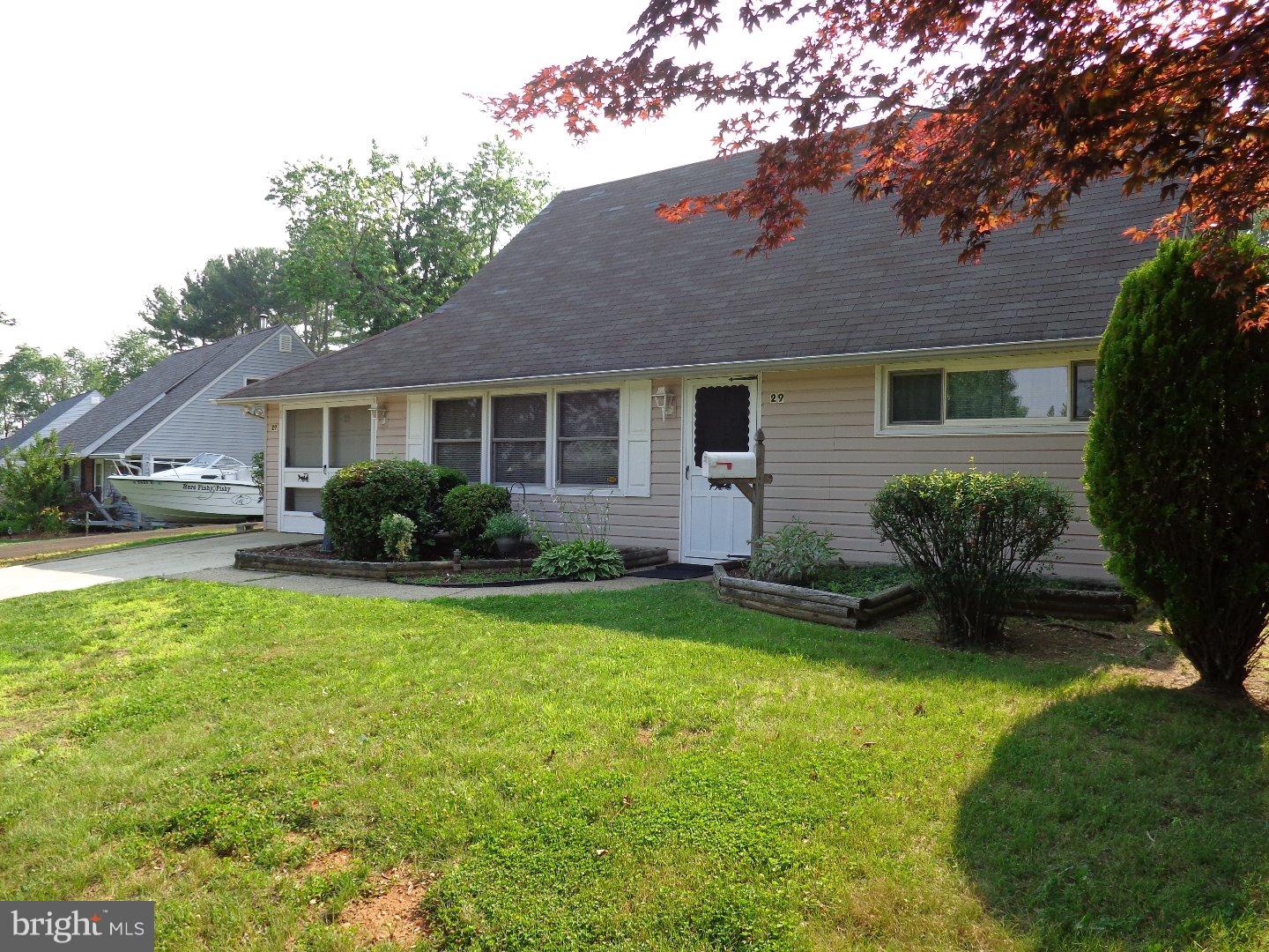 29 Cardinal Road Levittown, PA 19057 - Photo 1 of 25 Exterior Front