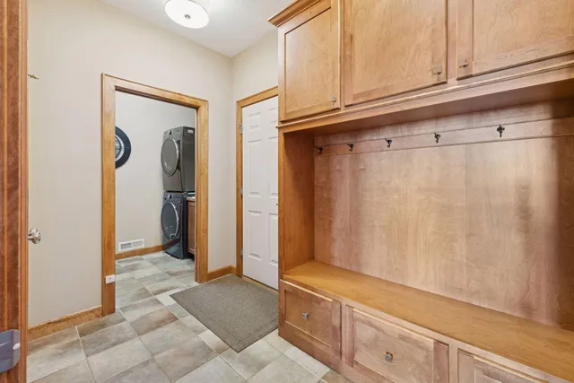 $1,075,000 | 1207 Adrian Drive, Chaska, MN 55318