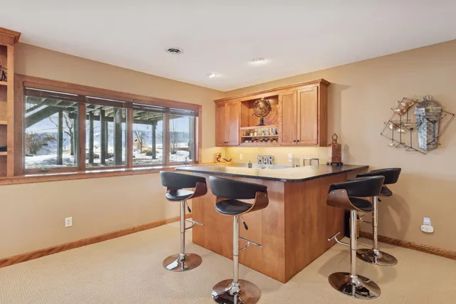 $1,075,000 | 1207 Adrian Drive, Chaska, MN 55318