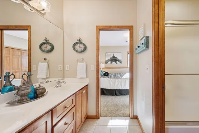 $1,075,000 | 1207 Adrian Drive, Chaska, MN 55318