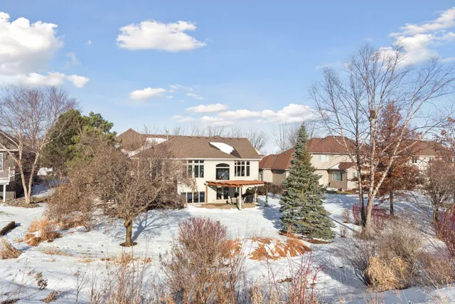 $1,075,000 | 1207 Adrian Drive, Chaska, MN 55318