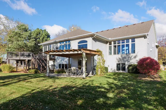 $1,075,000 | 1207 Adrian Drive, Chaska, MN 55318