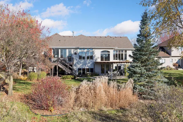 $1,075,000 | 1207 Adrian Drive, Chaska, MN 55318