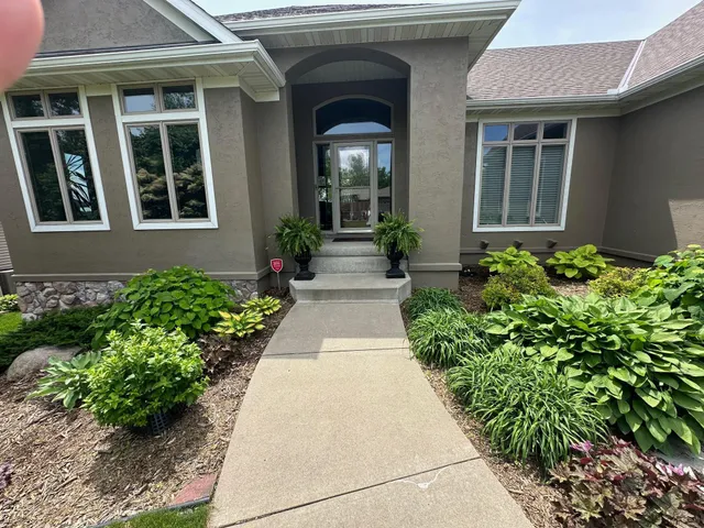 $1,075,000 | 1207 Adrian Drive, Chaska, MN 55318