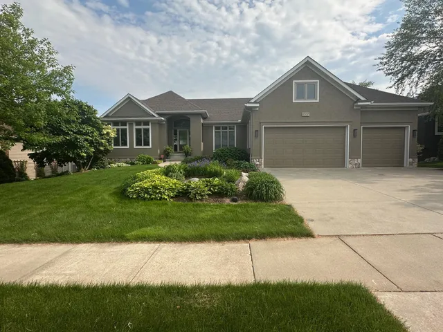 $1,075,000 | 1207 Adrian Drive, Chaska, MN 55318