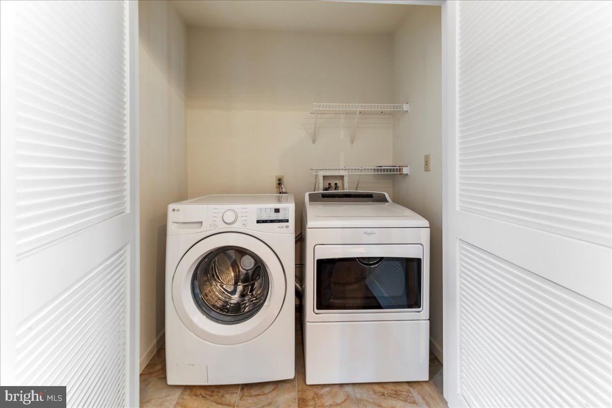 1304 Old Forge Road Oxford, PA 19363 - Photo 25 of 92 Main Floor Laundry