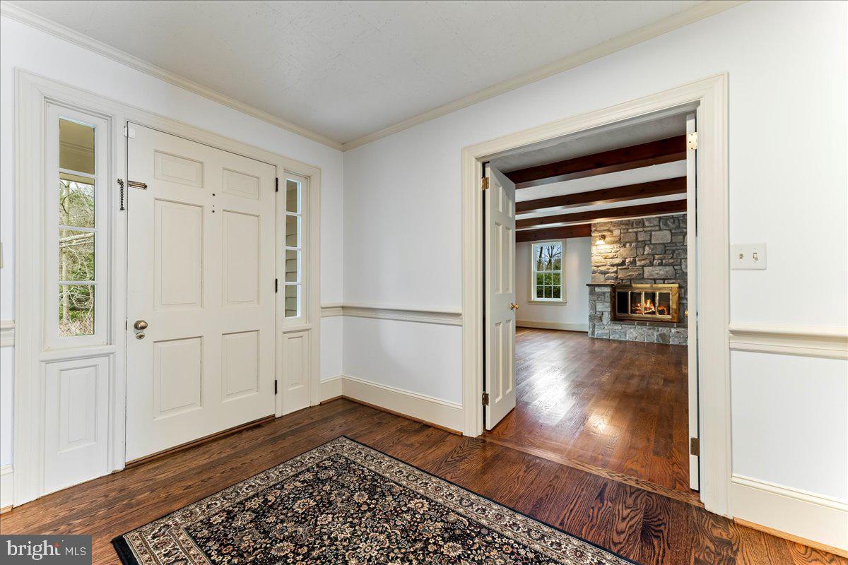 1304 Old Forge Road Oxford, PA 19363 - Photo 6 of 92 Foyer
