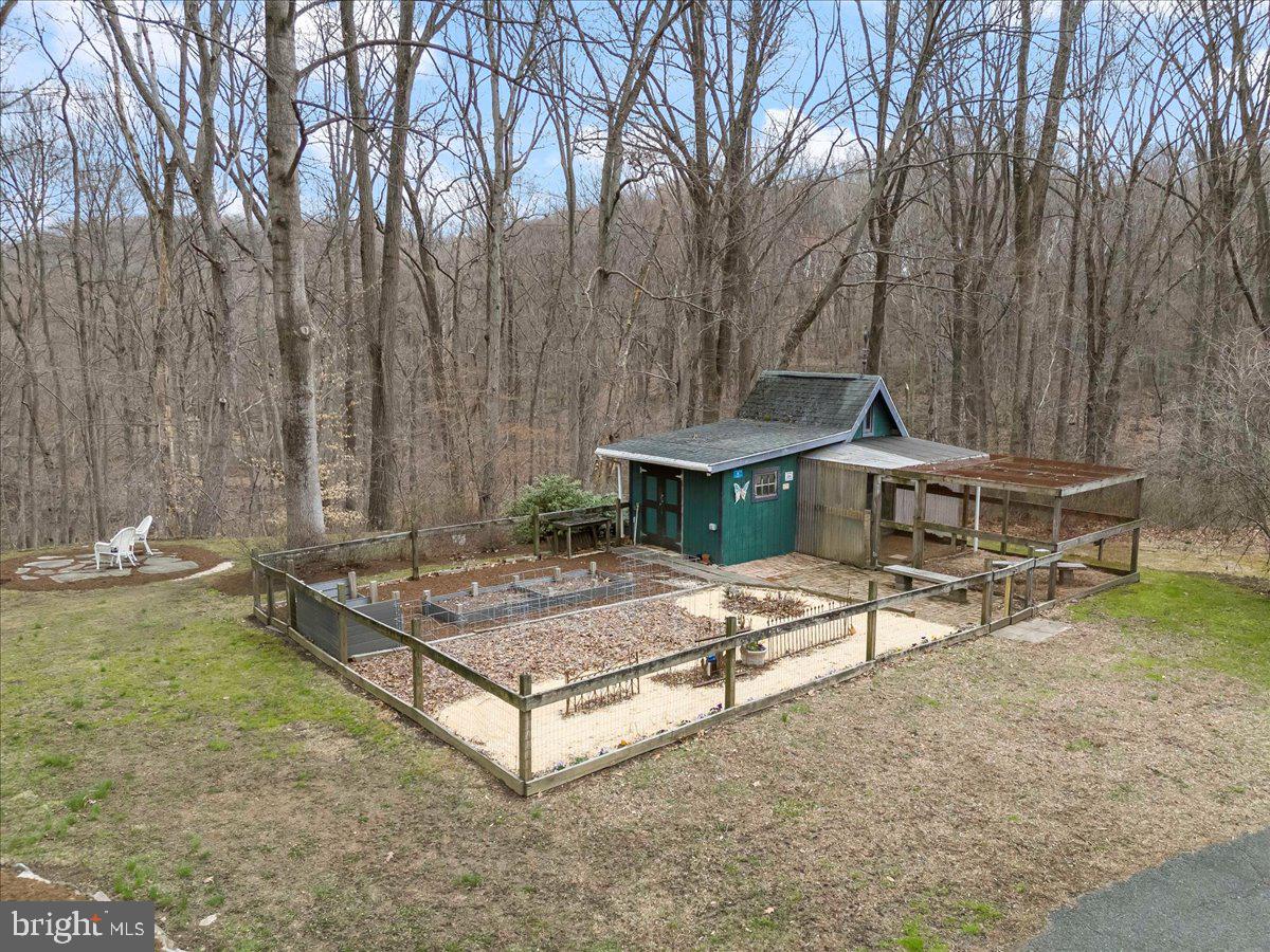 1304 Old Forge Road Oxford, PA 19363 - Photo 87 of 92 Vegetable Garden and Hen House