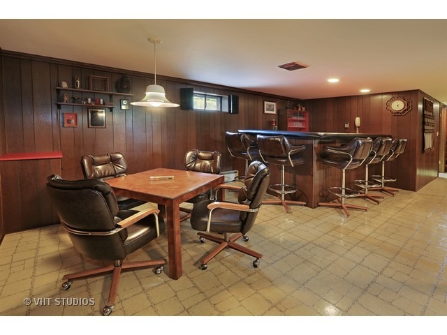 245 North Happ Road Northfield, IL 60093 - Photo 12 of 18