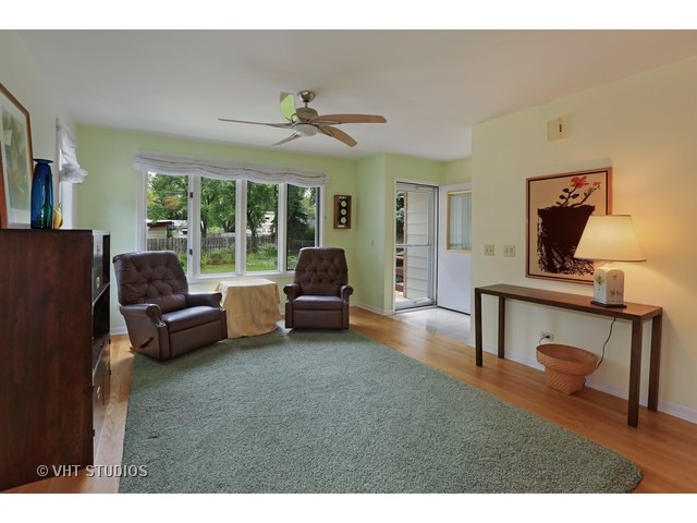245 North Happ Road Northfield, IL 60093 - Photo 6 of 18