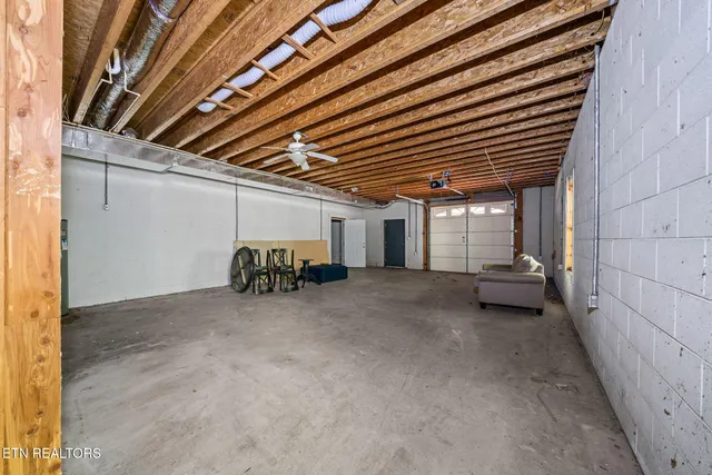 $359,000 | 1161 Charlie Doss Road, Jamestown, TN 38556