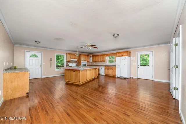 $359,000 | 1161 Charlie Doss Road, Jamestown, TN 38556