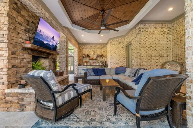 $1,685,000 | 1093 San Bonita Boulevard, Havana, FL 32333