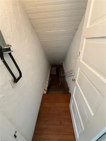 $1,375 | 854 Madison Avenue, Winston-Salem, NC 27103