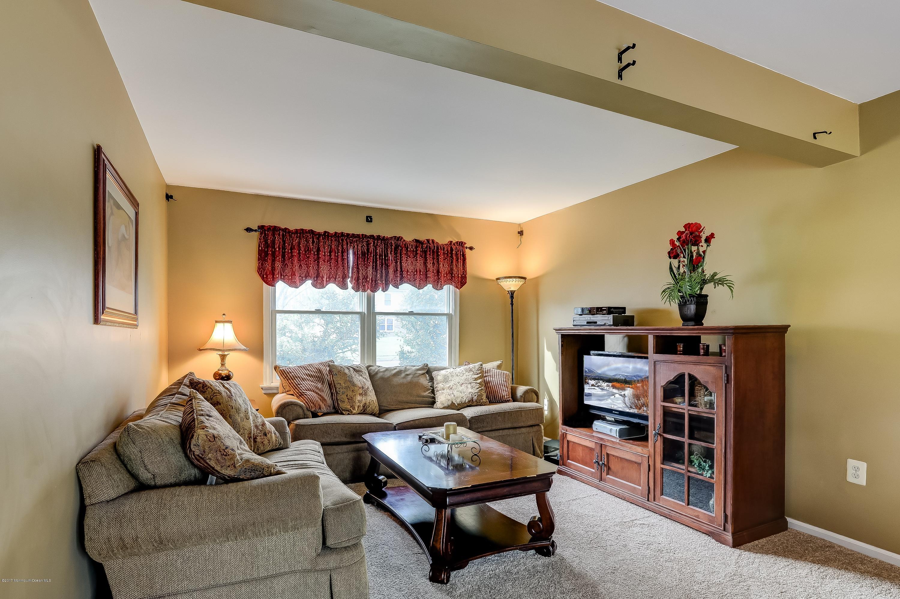 32 Ashford Road Jackson, NJ 08527 - Photo 15 of 24 016_Lower Level