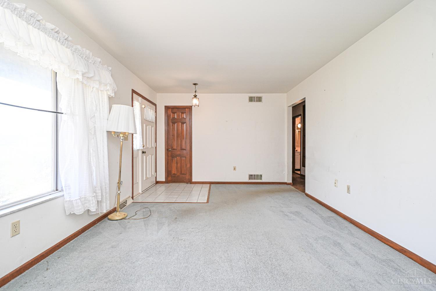 466 Stephens Road Maineville, OH 45039 - Photo 13 of 58