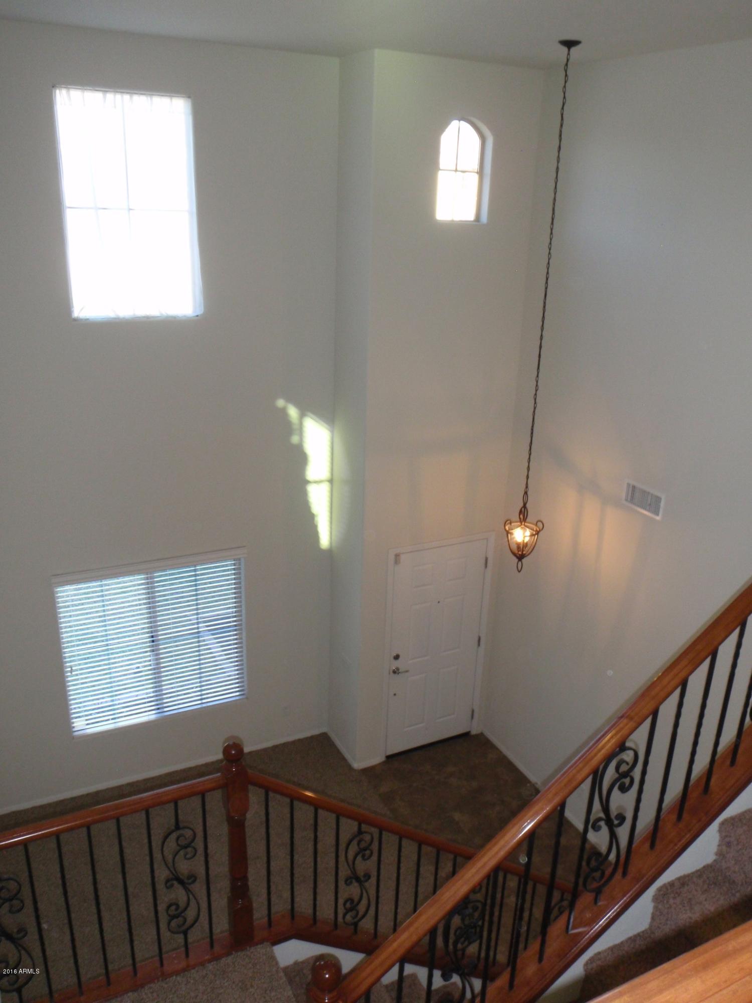5437 West Parsons Road Phoenix, AZ 85083 - Photo 17 of 51 LIVING ROOM/ENTRY