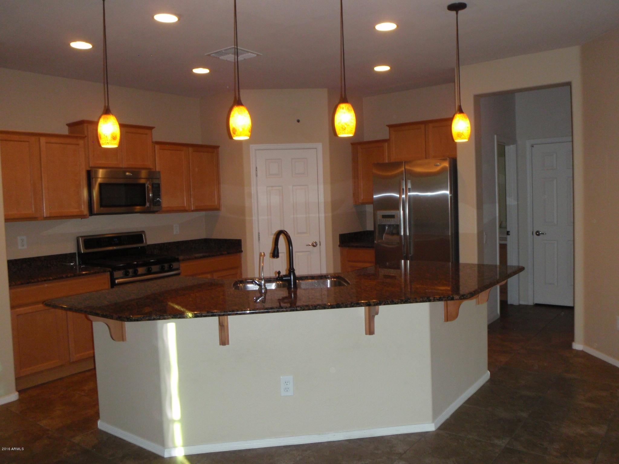 5437 West Parsons Road Phoenix, AZ 85083 - Photo 7 of 51 KITCHEN