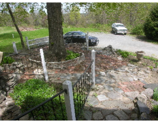 5 Littleton Road Harvard, MA 01451 - Photo 2 of 8