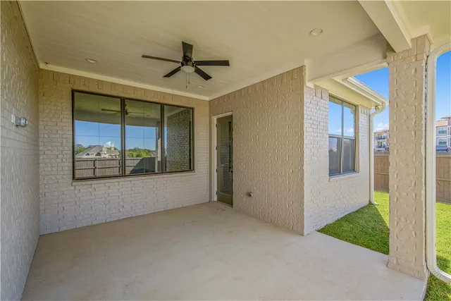 $581,900 | 5034 Toscana Loop, Bryan, TX 77802