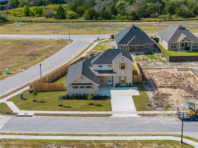 $581,900 | 5034 Toscana Loop, Bryan, TX 77802
