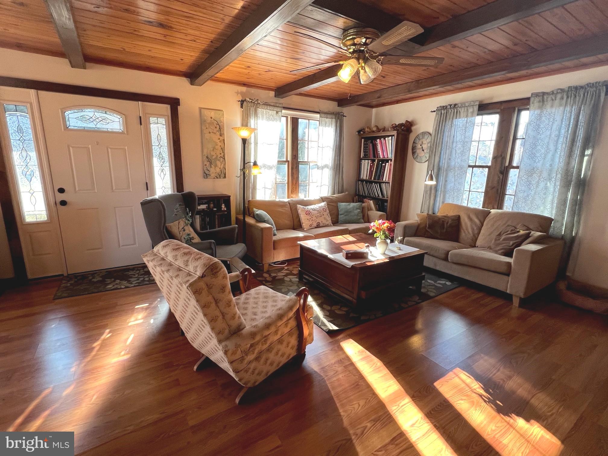 17242 Piney Point Road Piney Point, MD 20690 - Photo 11 of 42 Family room