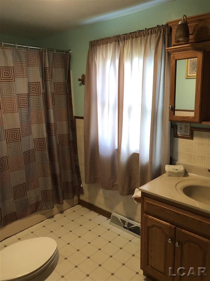 6352 Palmyra Road Palmyra, MI 49268 - Photo 17 of 17 31389505-16.JPG