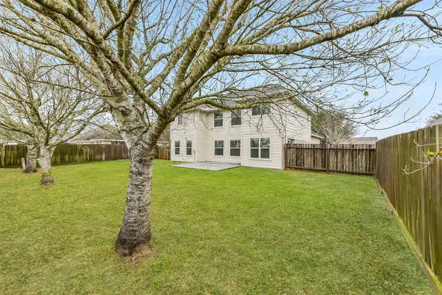 $2,900 | 4202 Parry Drive, Pearland, TX 77584