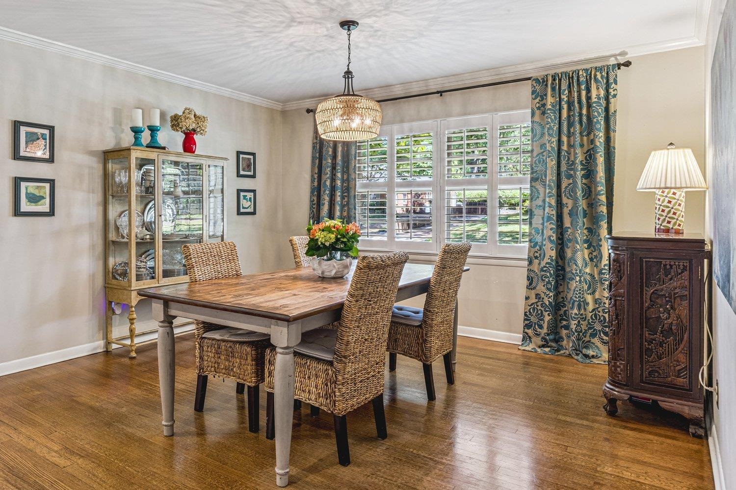 4220 Minden Road Memphis, TN 38117 - Photo 6 of 30 a view of a dining room with furniture window and wooden floor