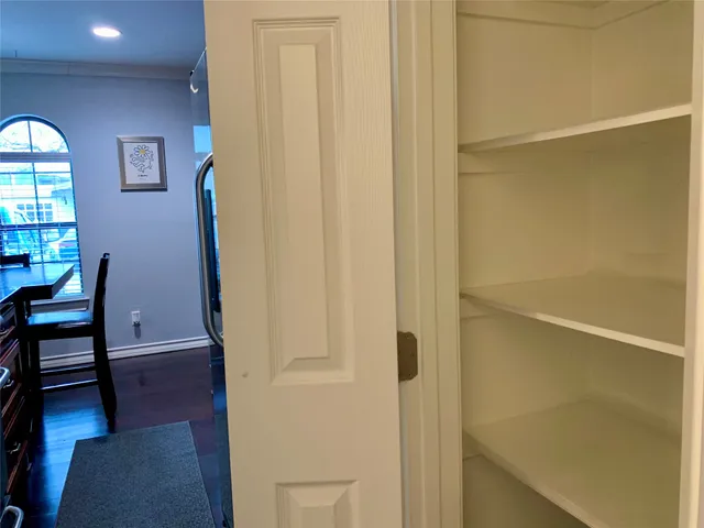 $1,700 | 407 East 45th Street, Unit 116, Austin, TX 78751