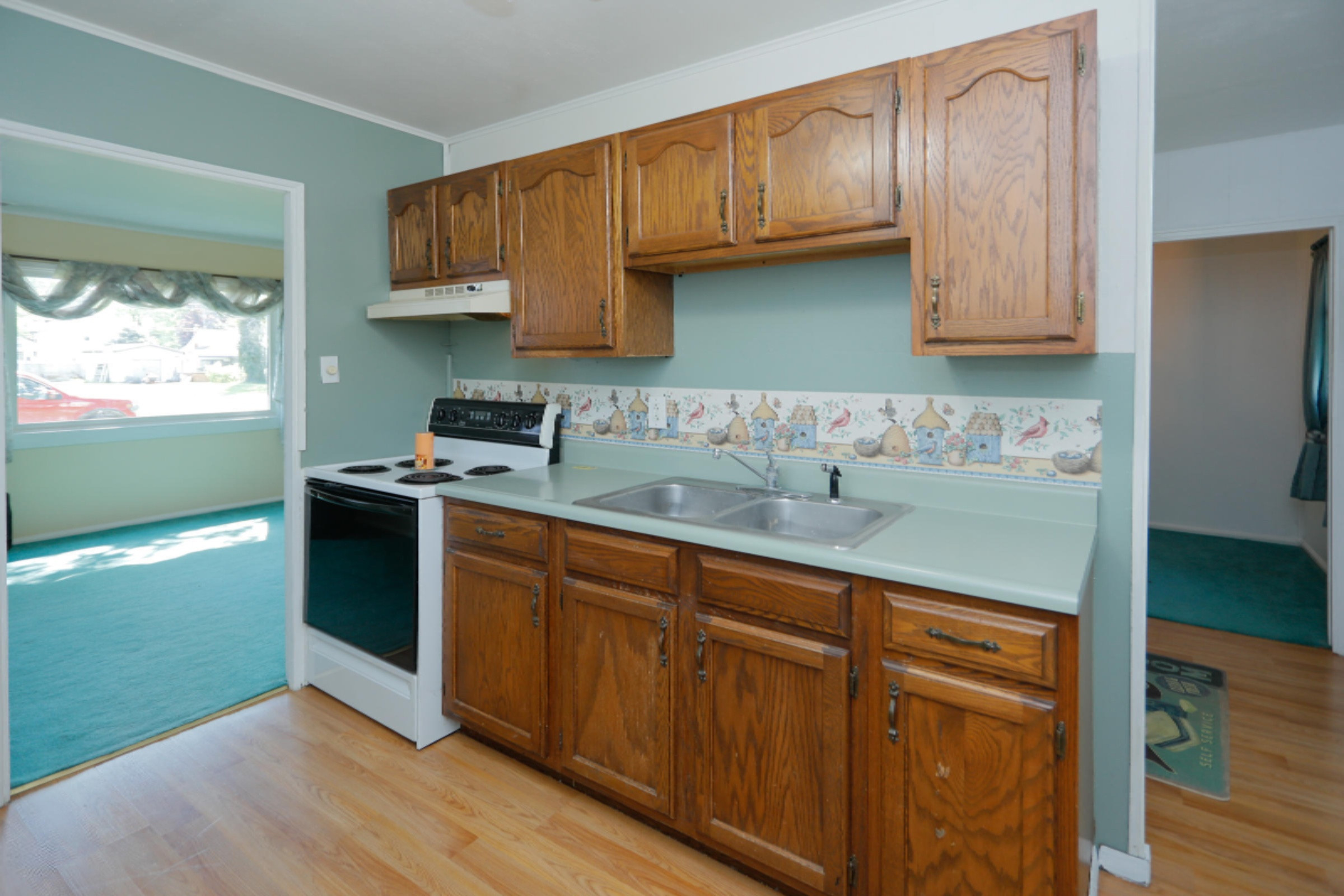 607 South Lincoln Avenue Three Rivers, MI 49093 - Photo 6 of 18 607 S Lincoln-106