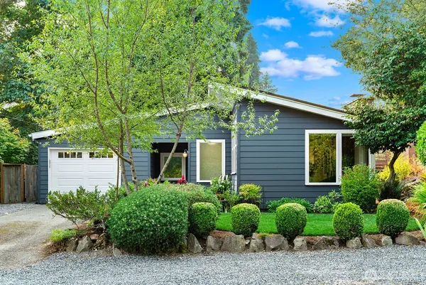 $938,000 | 10303 20th Avenue Northeast, Seattle, WA 98125