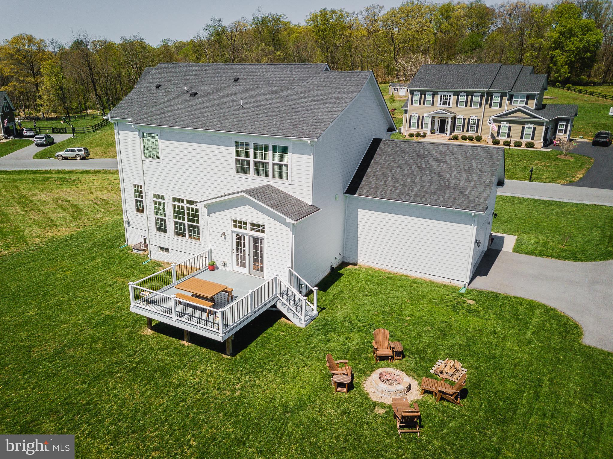 18273 Wild Raspberry Drive Purcellville, VA 20132 - Photo 3 of 53 Gallery Image 3