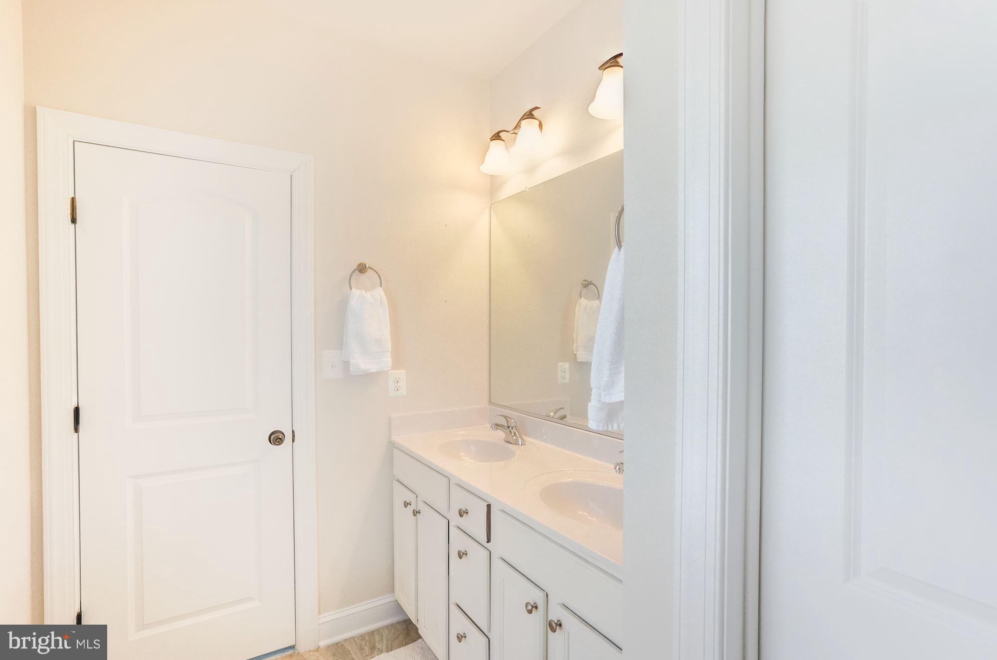 18273 Wild Raspberry Drive Purcellville, VA 20132 - Photo 32 of 53 Gallery Image 32