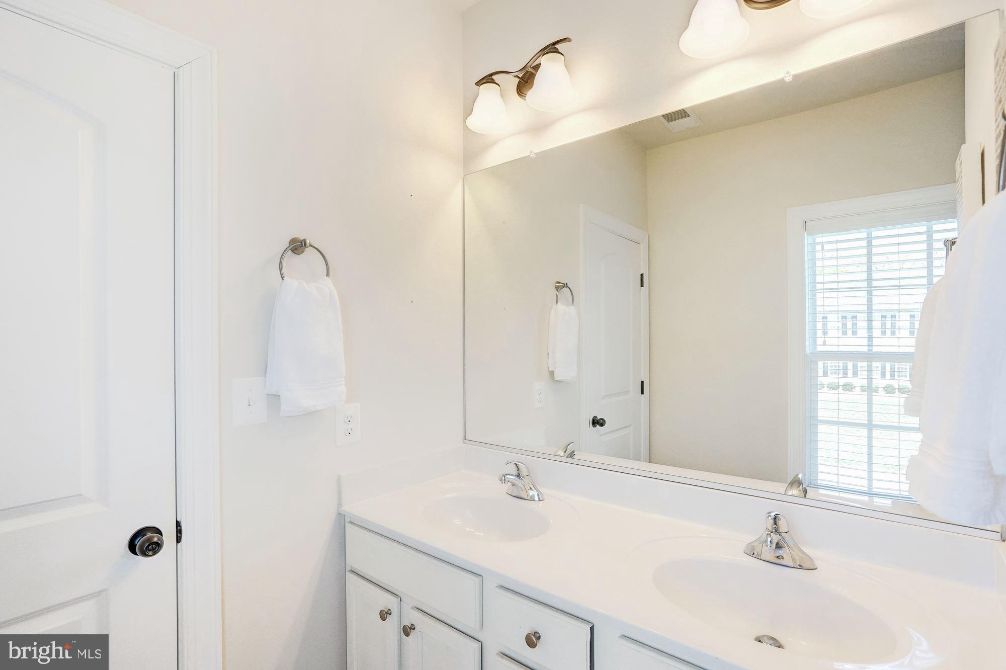 18273 Wild Raspberry Drive Purcellville, VA 20132 - Photo 51 of 53 Gallery Image 51