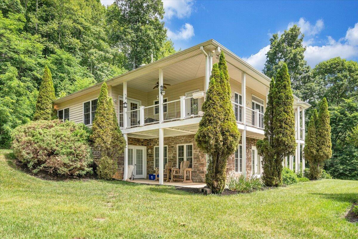11010 Catawba Road Troutville, VA 24175 - Photo 47 of 68 46-MIB06396