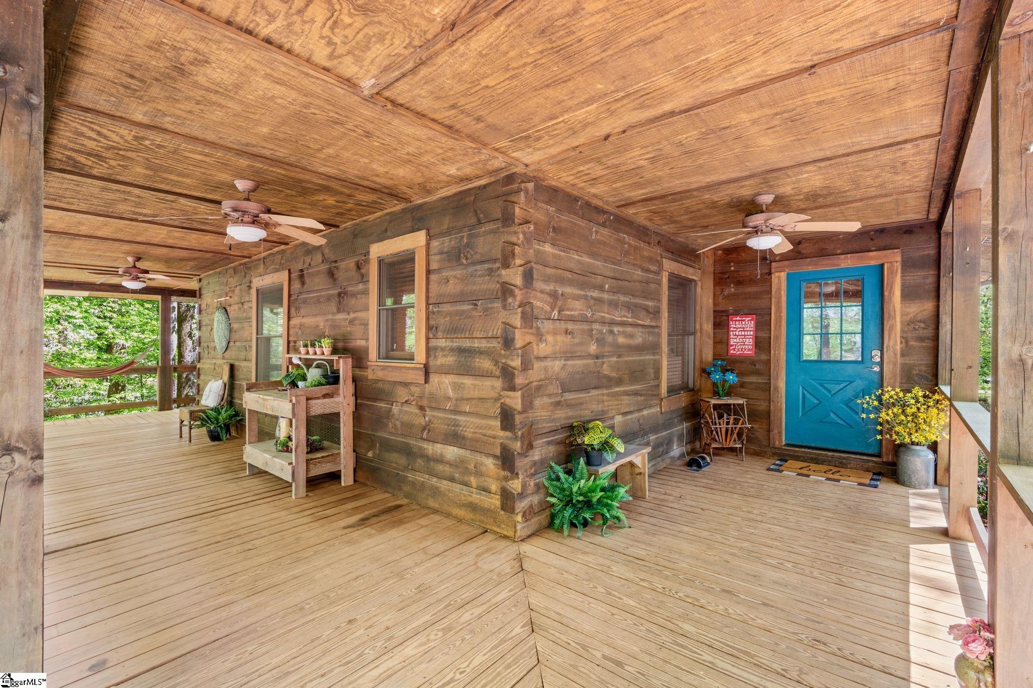 110 Bailey Creek Road Marietta, SC 29661 - Photo 4 of 27 Gallery Image 4