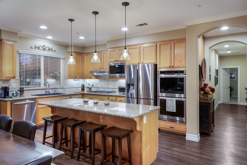 1452 Burris Drive El Cajon, CA 92019 - Photo 7 of 64