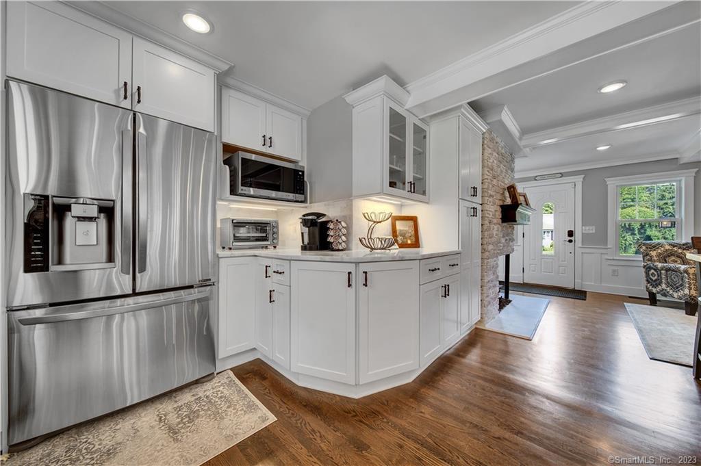 2222 Ridge Road North Haven, CT 06473 - Photo 14 of 40