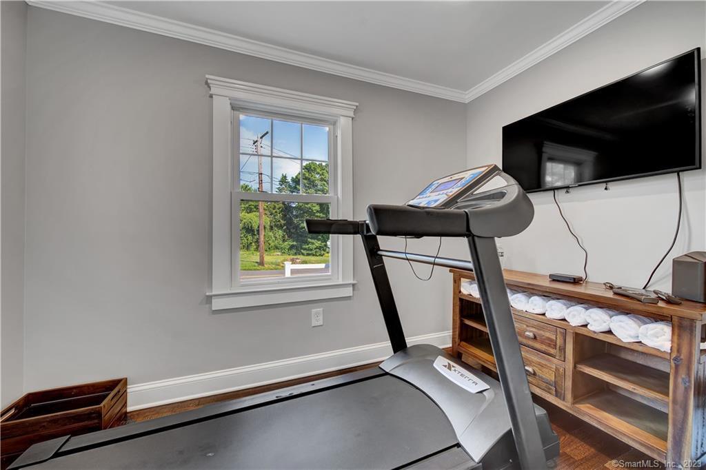 2222 Ridge Road North Haven, CT 06473 - Photo 23 of 40