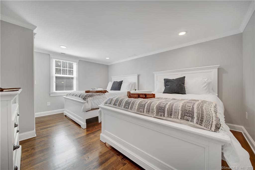 2222 Ridge Road North Haven, CT 06473 - Photo 32 of 40