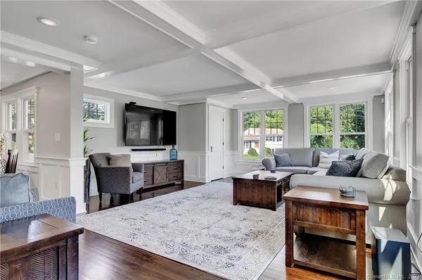 $995,000 | 2222 Ridge Road, North Haven, CT 06473
