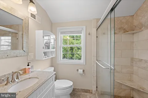 $890,000 | 4 Lowrys Lane, Bryn Mawr, PA 19010