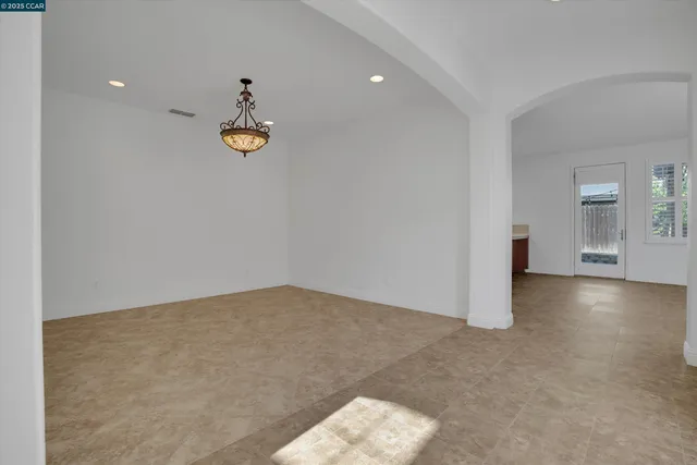 $579,000 | 1411 Granite Creek Drive, Patterson, CA 95363