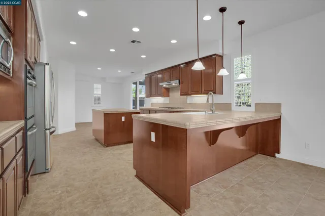 $579,000 | 1411 Granite Creek Drive, Patterson, CA 95363