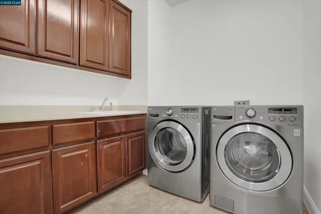 $579,000 | 1411 Granite Creek Drive, Patterson, CA 95363