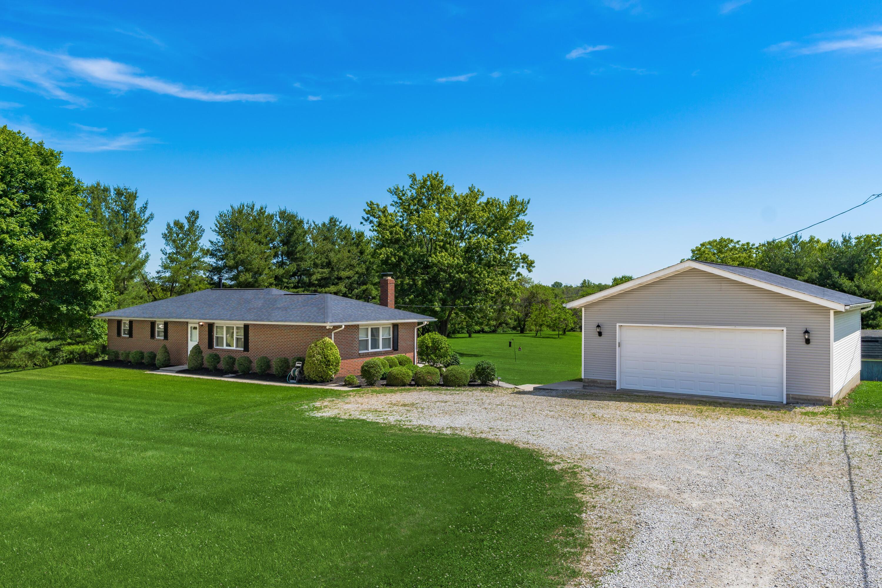 5281 Spring Valley Road London, OH 43140 - Photo 38 of 41 S_-_5281_Spring_Valley_Rd_-_023