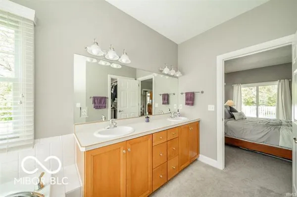 $277,900 | 4300 West Coyote Run Court, Muncie, IN 47304